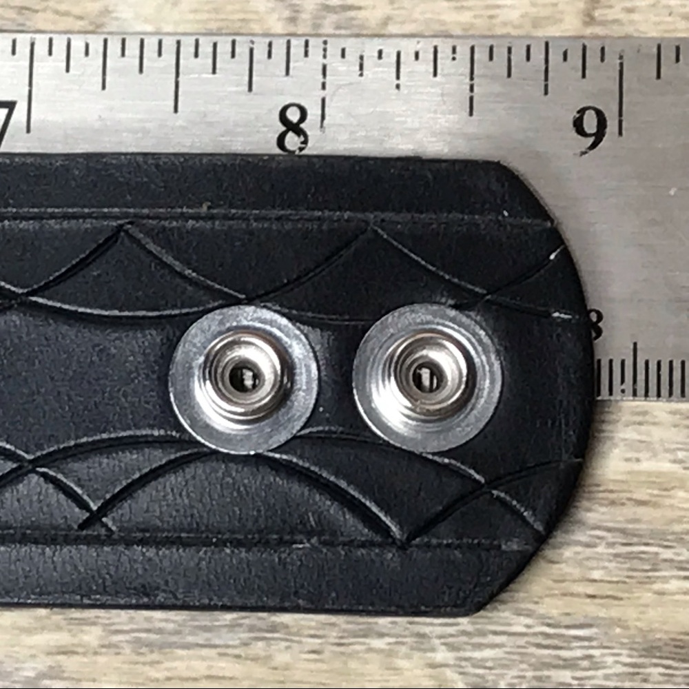Sold-Kraken Black Leather Cuff - Picture 4 of 8
